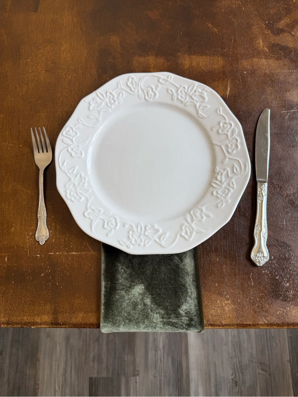 Olive green velvet napkins, wedding event